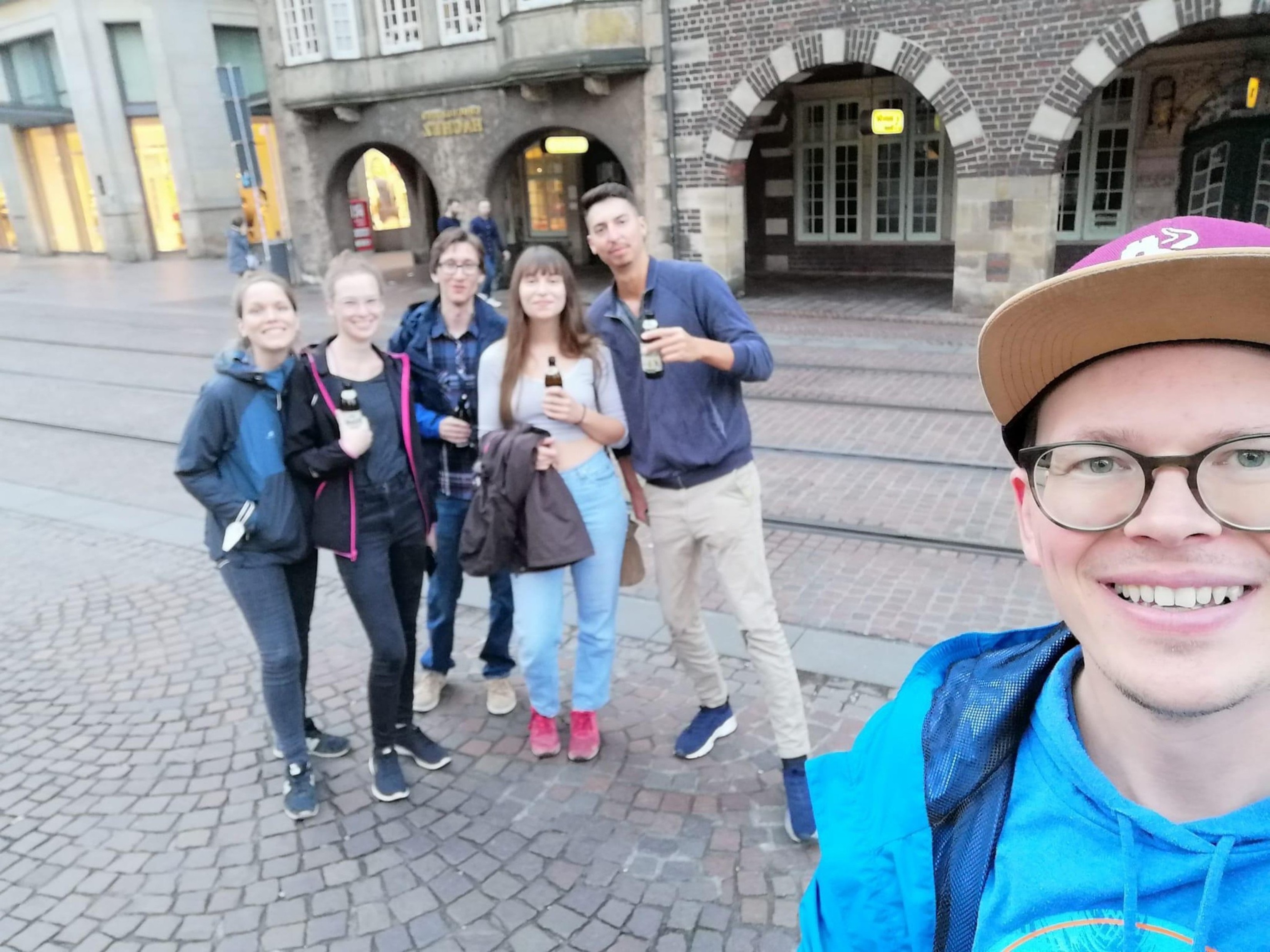 Die Gruppe in der Innenstadt.