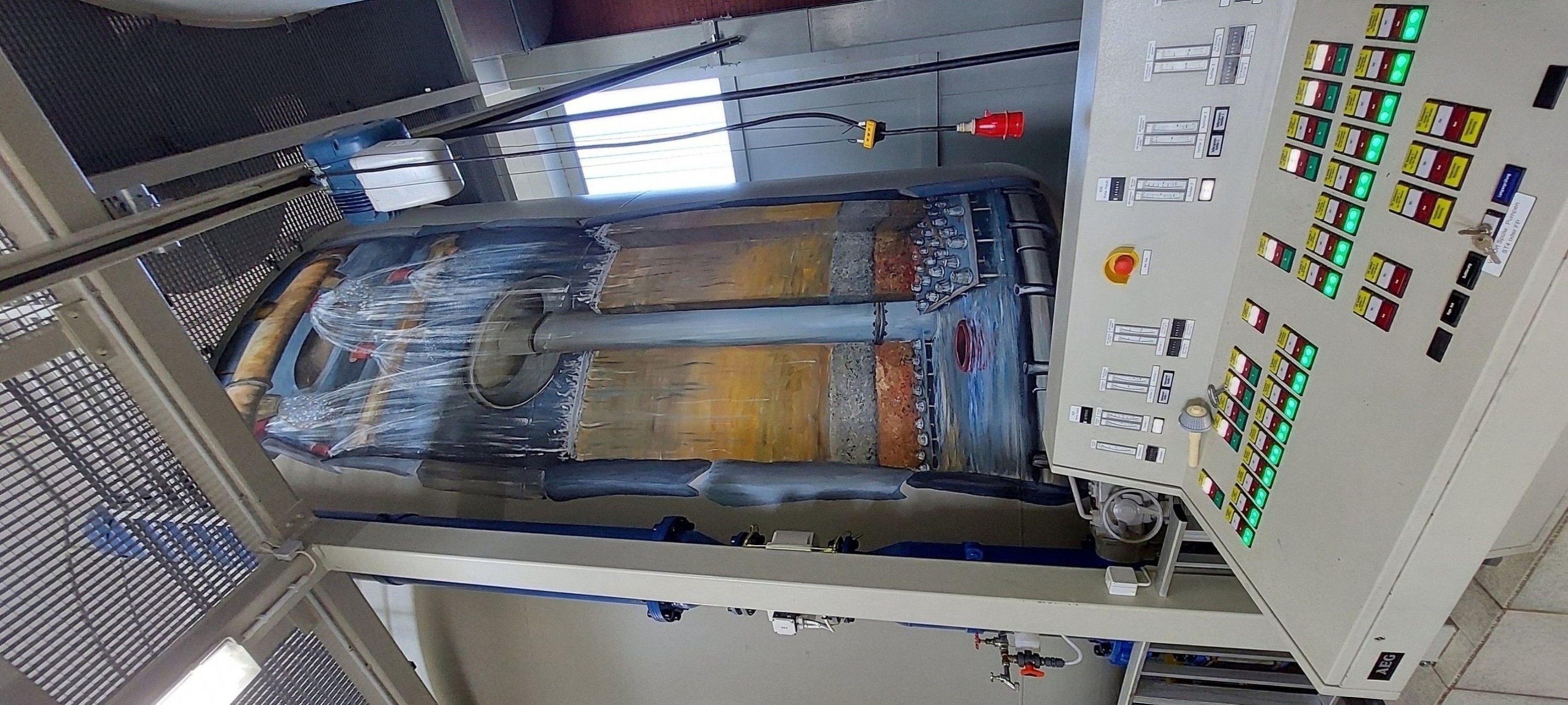 Bemalter Filter im Wasserwerk Getelo 2.